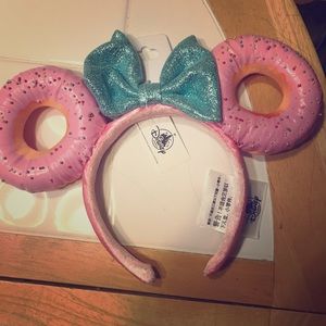 Disney Minnie Ears!!